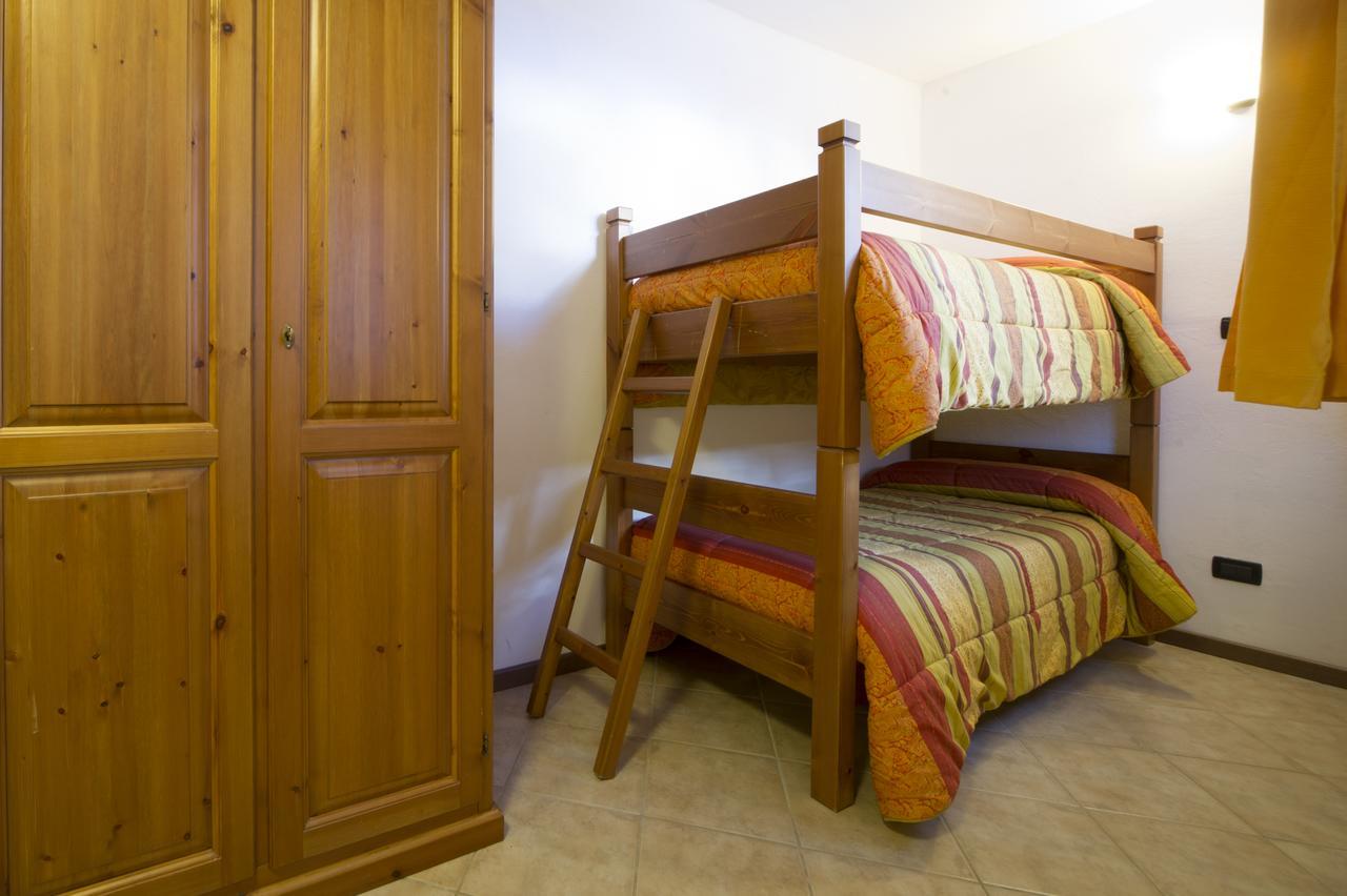 Chalet Della Guida บาร์โดเนกเกีย ภายนอก รูปภาพ