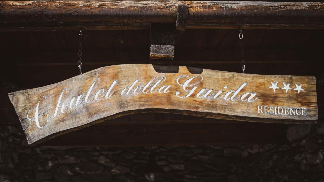 Chalet Della Guida บาร์โดเนกเกีย ภายนอก รูปภาพ